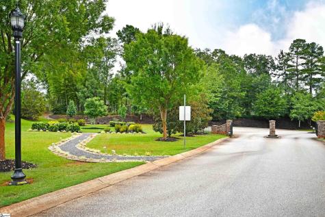 47 Hillsborough Drive Anderson SC 29621