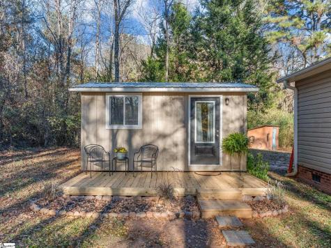 131 Mcginnis Road Cowpens SC 29330