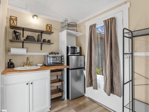 131 Mcginnis Road Cowpens SC 29330