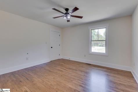 1041 Motlow School Road Campobello SC 29322