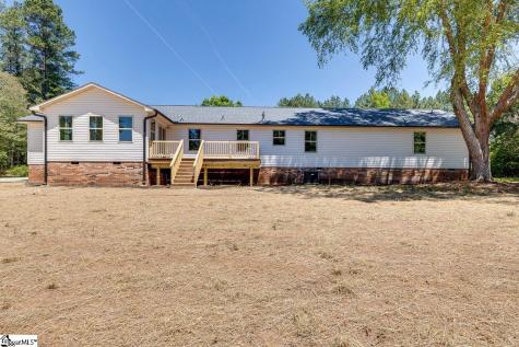 1041 Motlow School Road Campobello SC 29322