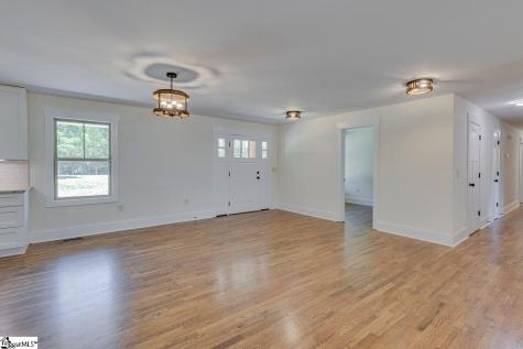 1041 Motlow School Road Campobello SC 29322