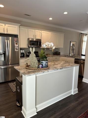 323 Arlington Avenue Greenville SC 29601