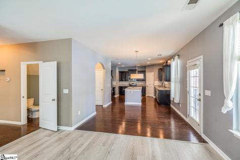 370 Slate Drive Boiling Springs SC 29316