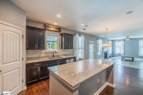 370 Slate Drive Boiling Springs SC 29316