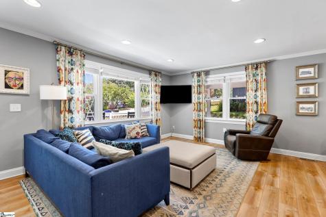 27 Sir Abbott Street Greenville SC 29607
