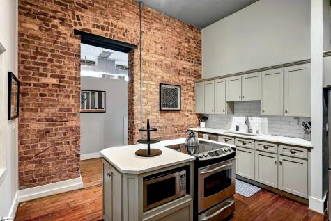 102 N Main Street Greenville SC 29601