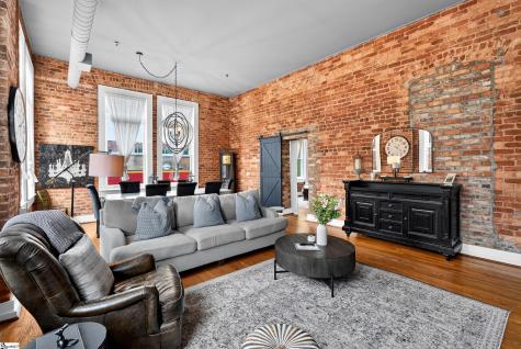 102 N Main Street Greenville SC 29601