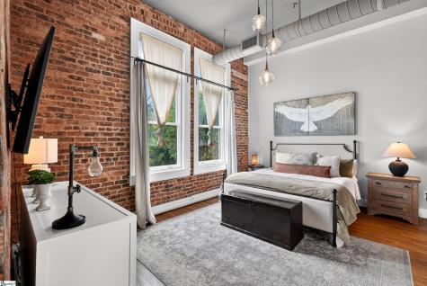 102 N Main Street Greenville SC 29601