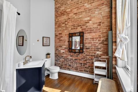 102 N Main Street Greenville SC 29601