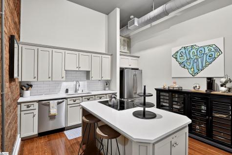 102 N Main Street Greenville SC 29601