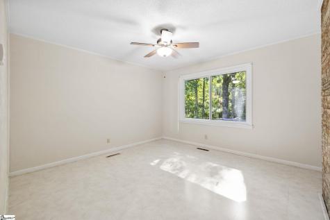 195 Pine Trace Campobello SC 29322