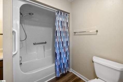 195 Pine Trace Campobello SC 29322