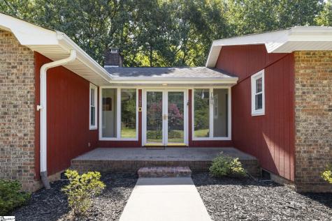 195 Pine Trace Campobello SC 29322