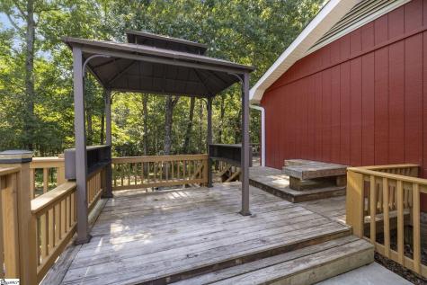 195 Pine Trace Campobello SC 29322