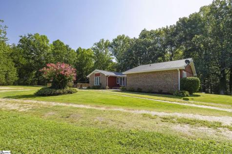 195 Pine Trace Campobello SC 29322