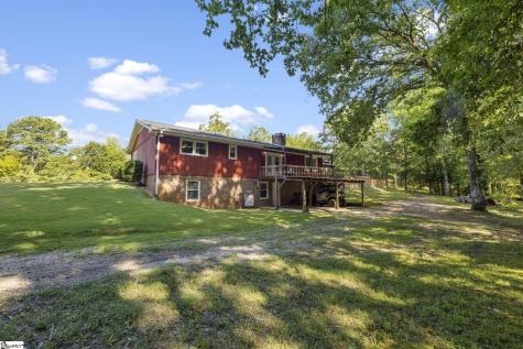 195 Pine Trace Campobello SC 29322