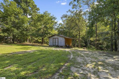 195 Pine Trace Campobello SC 29322