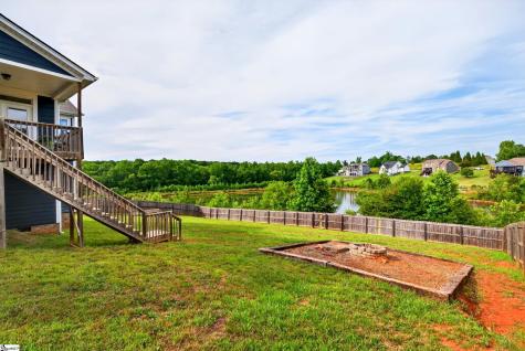 977 Garnet Circle Chesnee SC 29323
