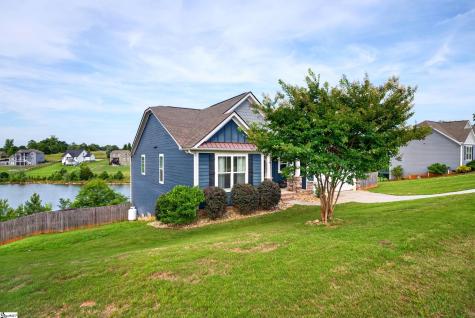 977 Garnet Circle Chesnee SC 29323