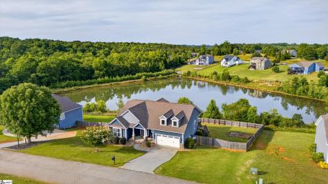 977 Garnet Circle Chesnee SC 29323