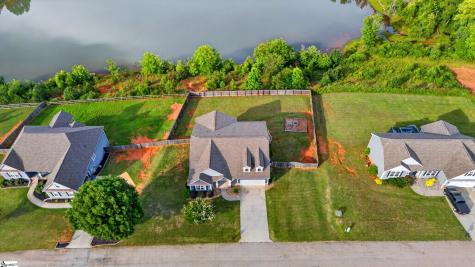 977 Garnet Circle Chesnee SC 29323