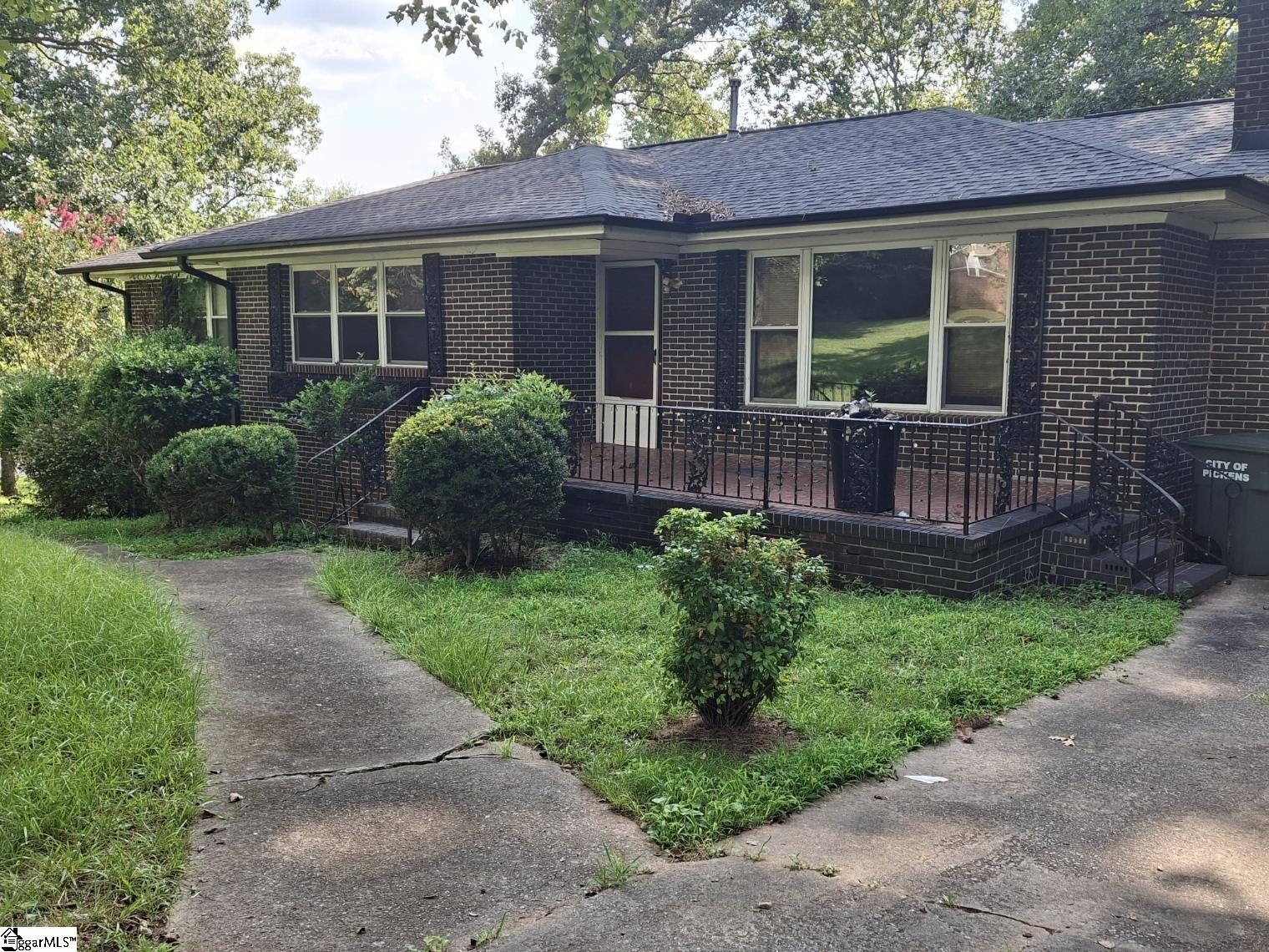 211 Thomas Road Pickens SC 29671