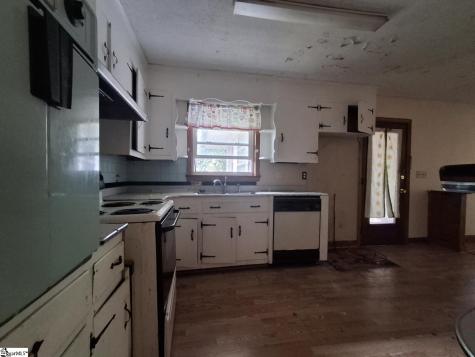 211 Thomas Road Pickens SC 29671