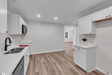 154 Holliday Road Six Mile SC 29682