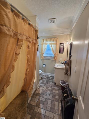 202 W Dorchester Boulevard Greenville SC 29605