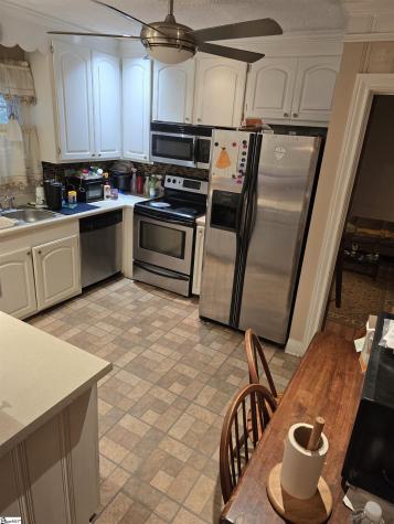 202 W Dorchester Boulevard Greenville SC 29605