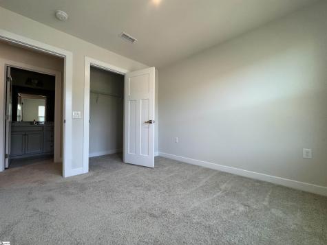 4 Englefield Drive Fountain Inn SC 29644