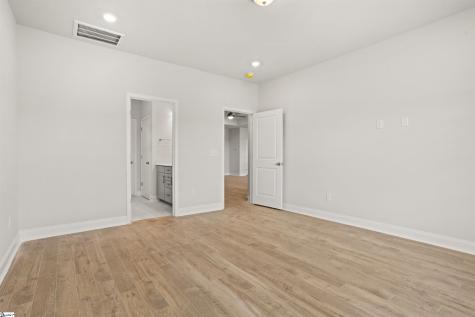 554 Hydrangea Street Seneca SC 29678