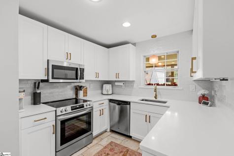 925 Cleveland Street Greenville SC 29601