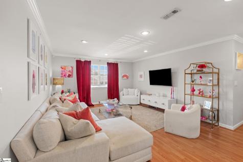 925 Cleveland Street Greenville SC 29601