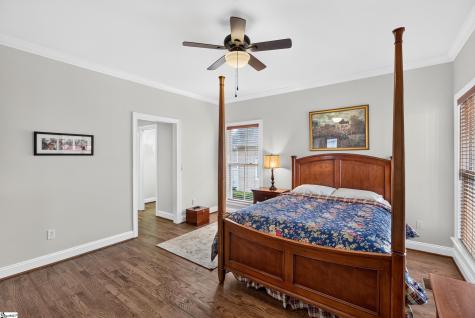 102 Ridenour Avenue Greenville SC 29617