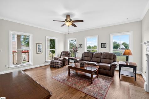 102 Ridenour Avenue Greenville SC 29617