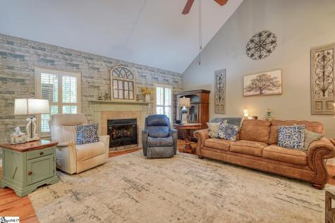 309 Swamp Fox Road Spartanburg SC 29306
