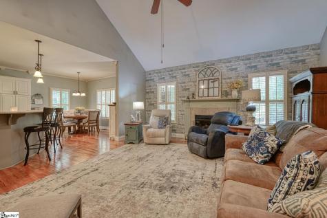 309 Swamp Fox Road Spartanburg SC 29306