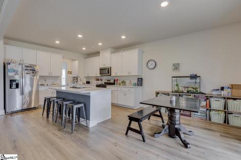 208 Roderick Lane Greenville SC 29605