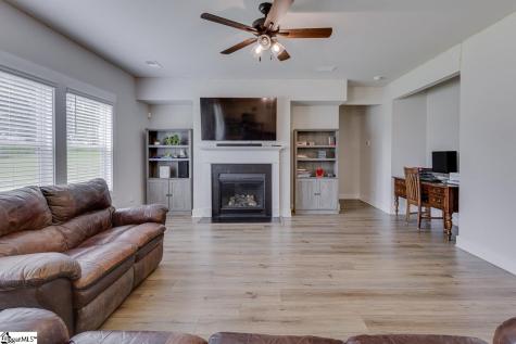 208 Roderick Lane Greenville SC 29605