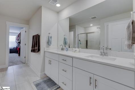 208 Roderick Lane Greenville SC 29605