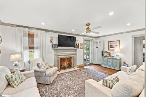 25 Arcadia Drive Greenville SC 29609