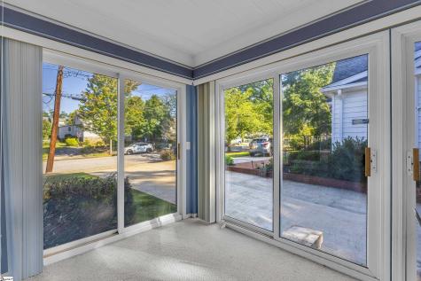 327 W Prentiss Avenue Greenville SC 29605