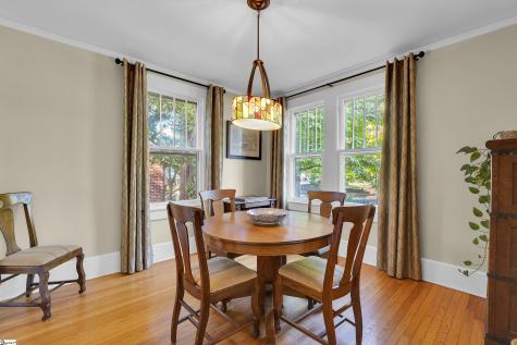 327 W Prentiss Avenue Greenville SC 29605