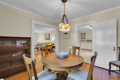 327 W Prentiss Avenue Greenville SC 29605