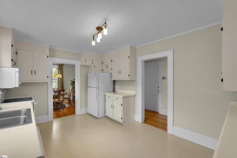 327 W Prentiss Avenue Greenville SC 29605