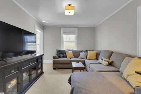 327 W Prentiss Avenue Greenville SC 29605