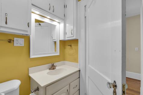 327 W Prentiss Avenue Greenville SC 29605