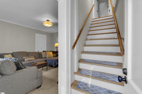 327 W Prentiss Avenue Greenville SC 29605